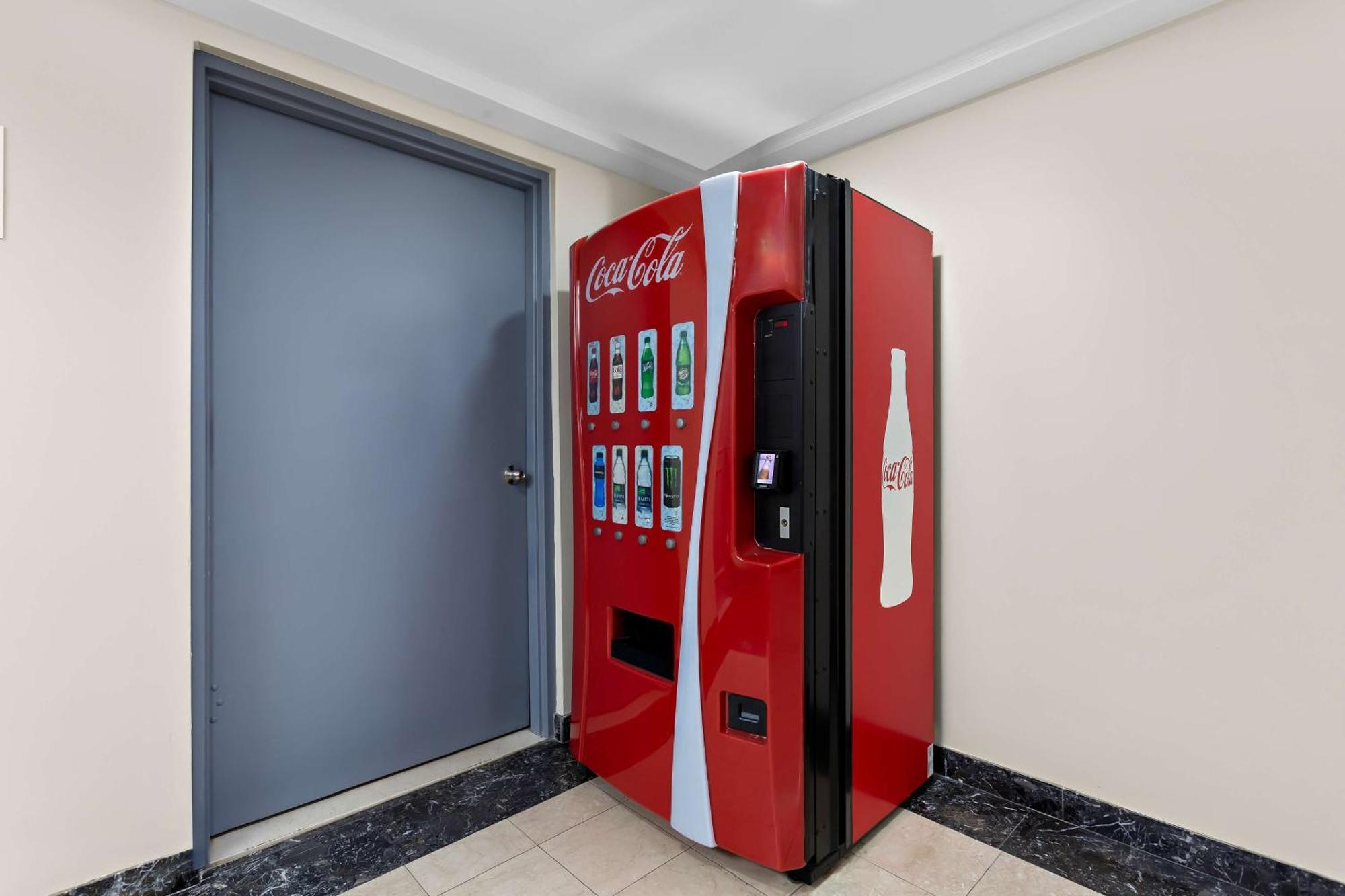 Surestay Plus By Best Western Windsor Eksteriør bilde